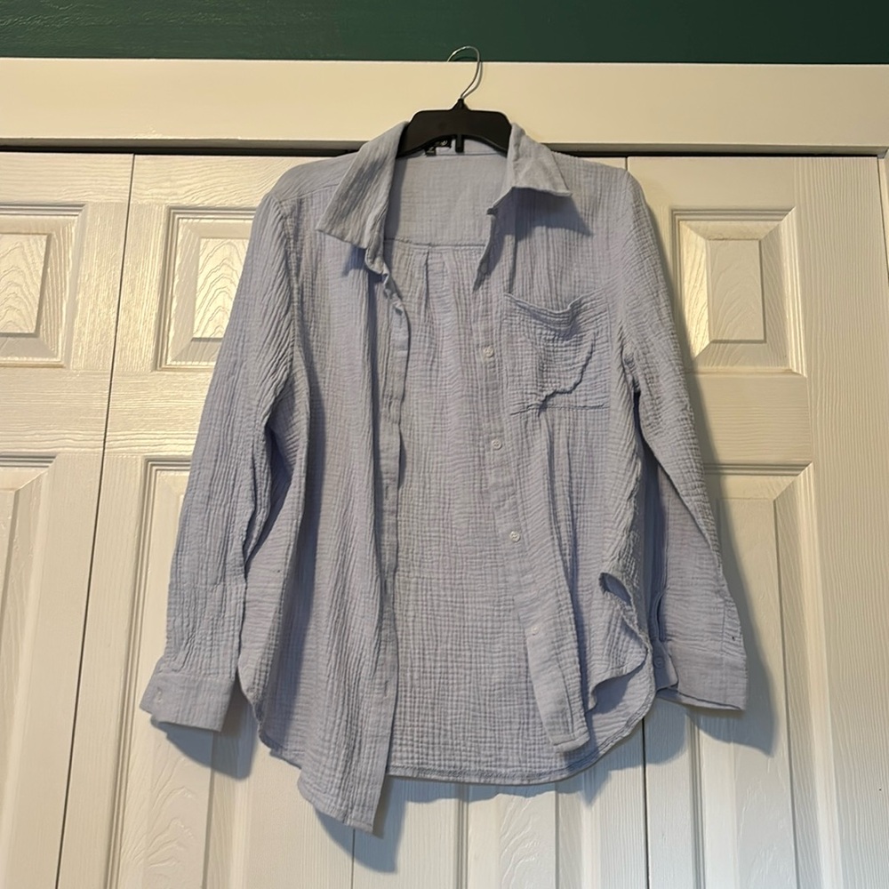 Women’s button down.